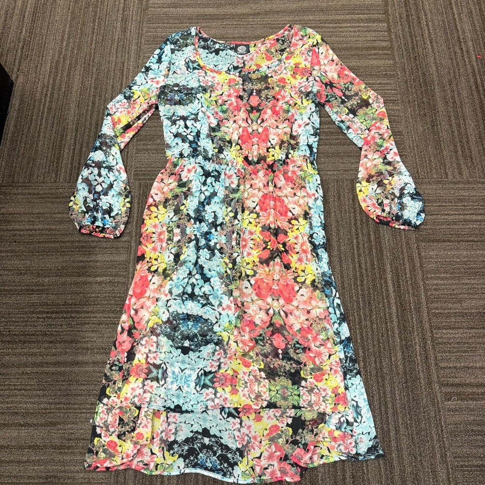 bobeau Floral Midi Dress in Coral, Blue, Yellow Flowy Summer Piece